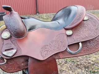 Sadlar hästutrustning till salu: Bobs sadel. i Vara - Annons 1