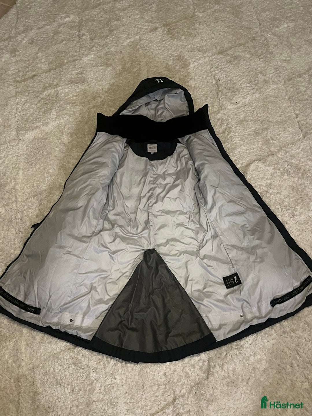 Säkerhetsvästar ryttarutrustning till salu: Säkerhetsväst, lång vinter kappa, ridkjol - Annons 14