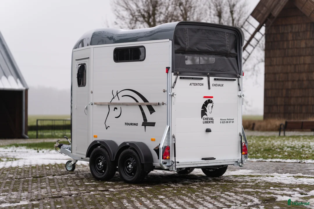 Hästtransporter  fordon & transport till salu: Cheval Liberté Touring Country med fronturlastning - Annons 13