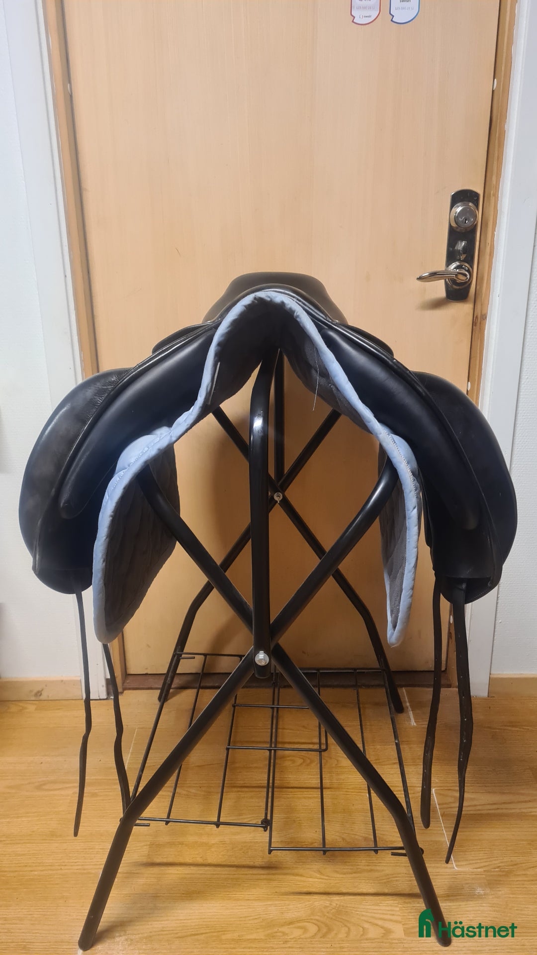 Sadlar hästutrustning till salu: Equipe Emporio Iceland i Hamneda - Annons 2