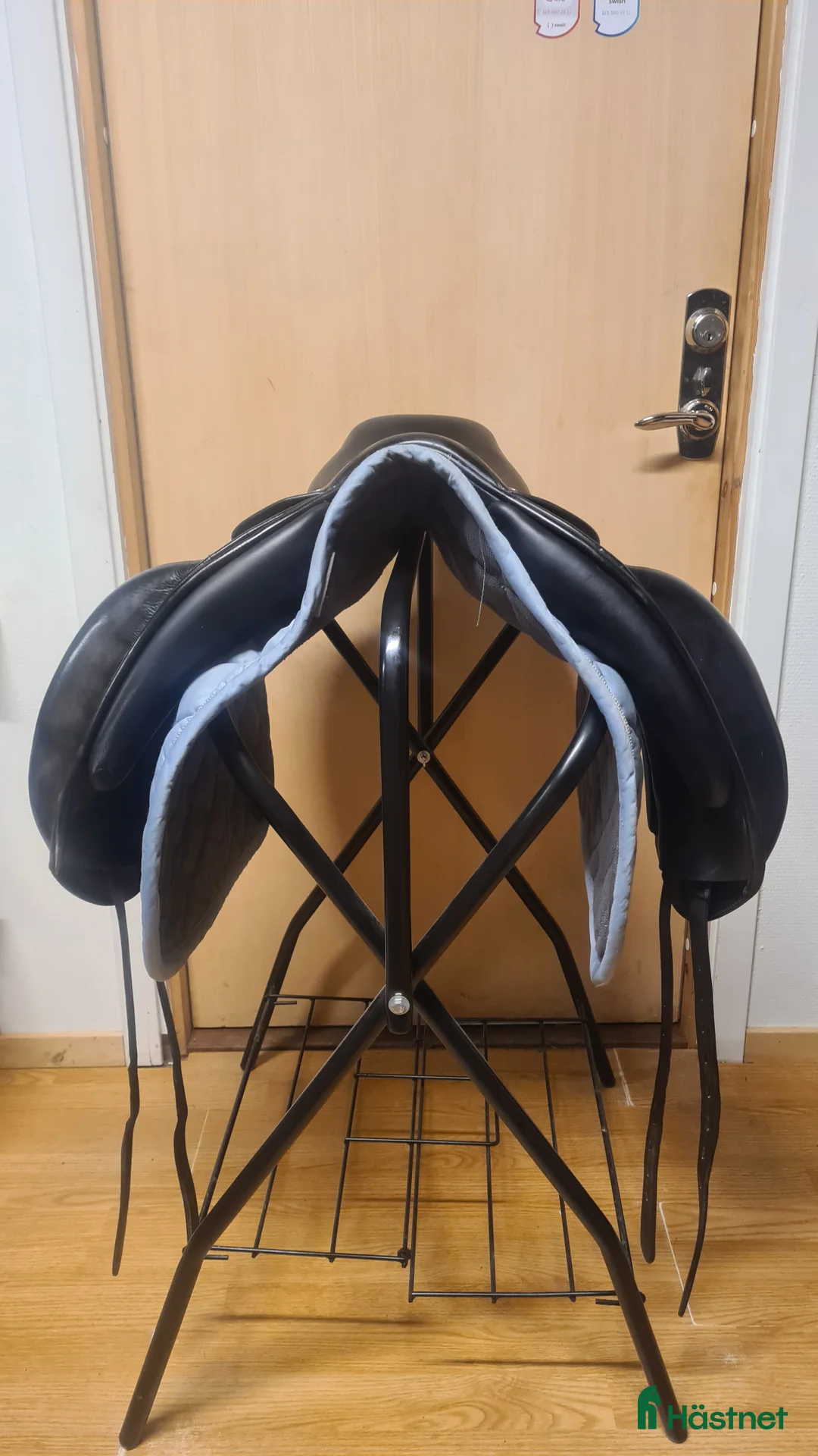 Sadlar hästutrustning till salu: Equipe Emporio Iceland i Hamneda - Annons 2