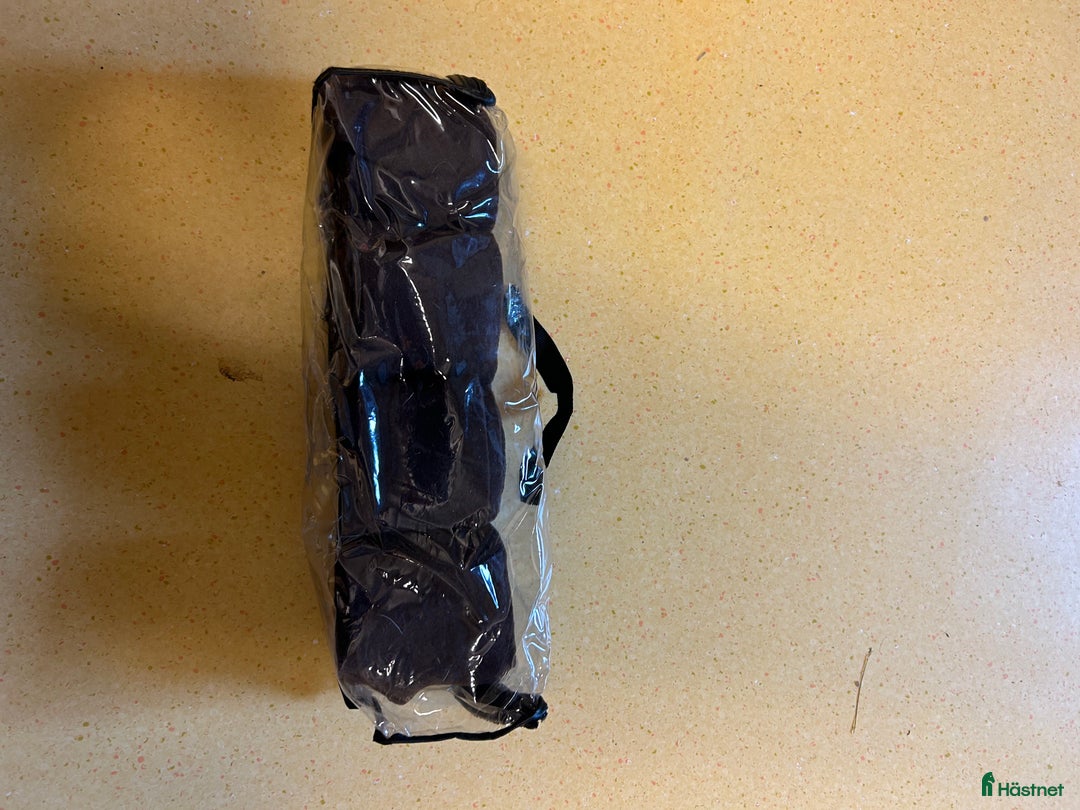 Övrig Hästutrustning hästutrustning till salu: 6 paar Benlindor  i Lessebo - Annons 4