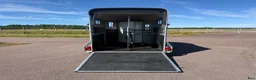 Hästtransporter  fordon & transport till salu: Cheval Touring Country - Fronturlastning -21 - Annons 4