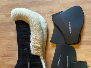 Sadeltillbehör hästutrustning Le Mieux padd med ilägg - Annons 5