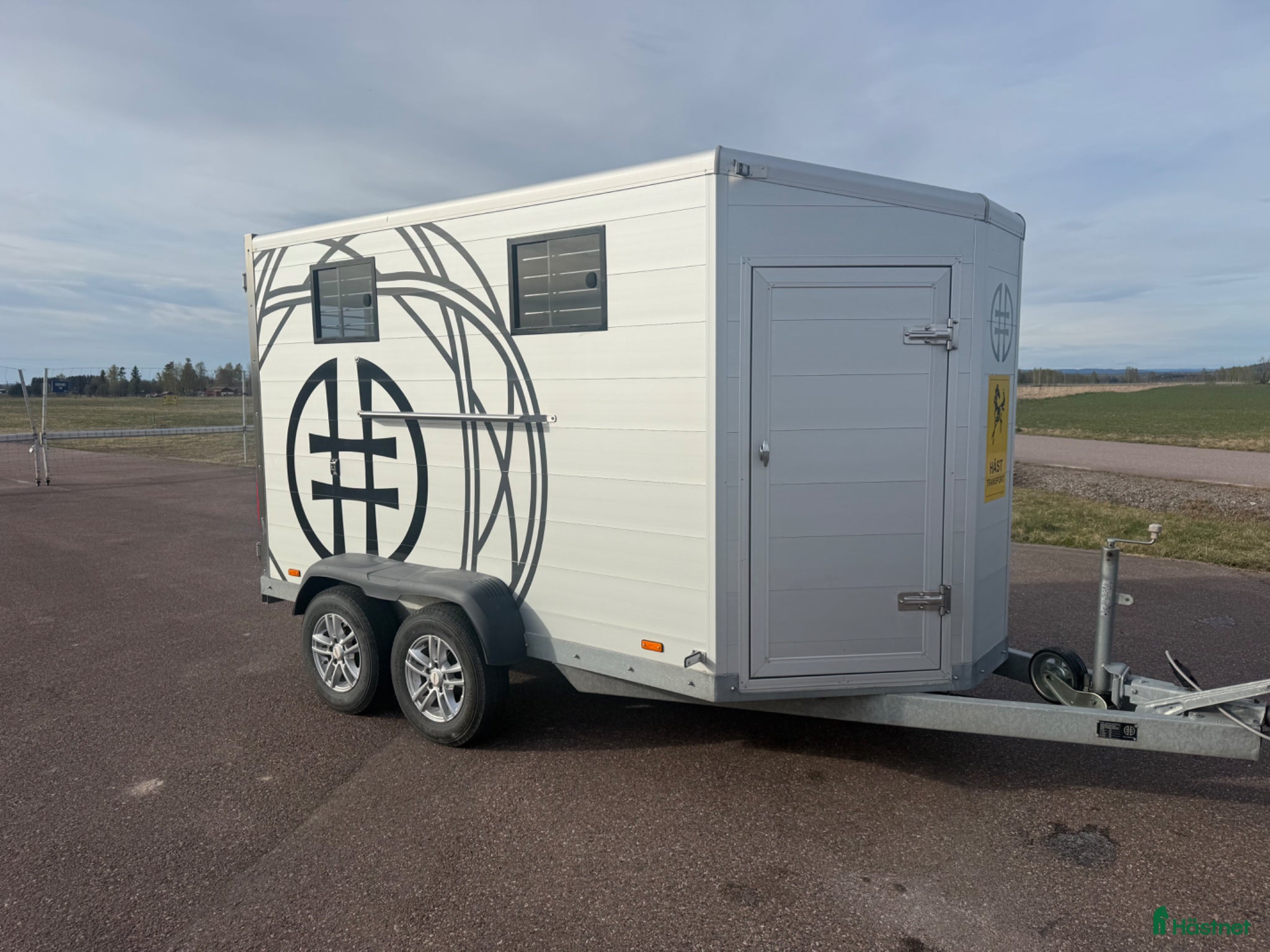 Hästtransporter  fordon & transport till salu: Hrimnir 2 hästars Diagonal - Islandshäst! - Annons 18