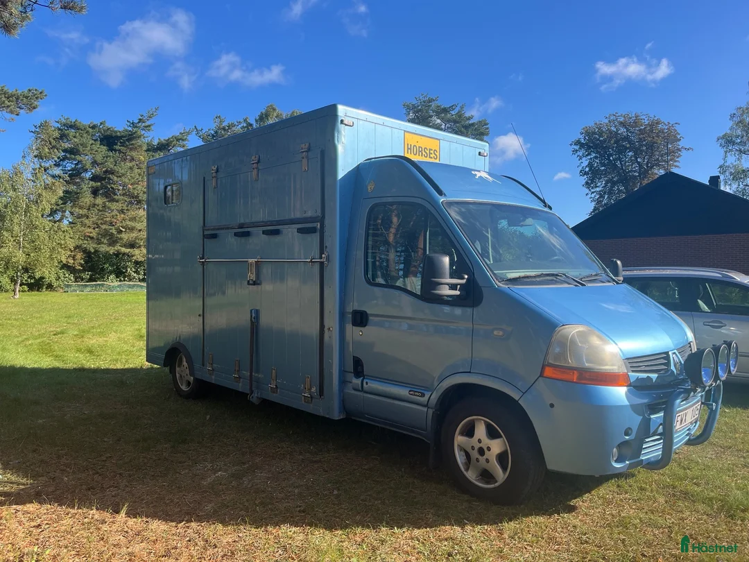 Hästlastbilar  fordon & transport till salu: Renault Master hästlastbil -2007 - diesel - Annons 2