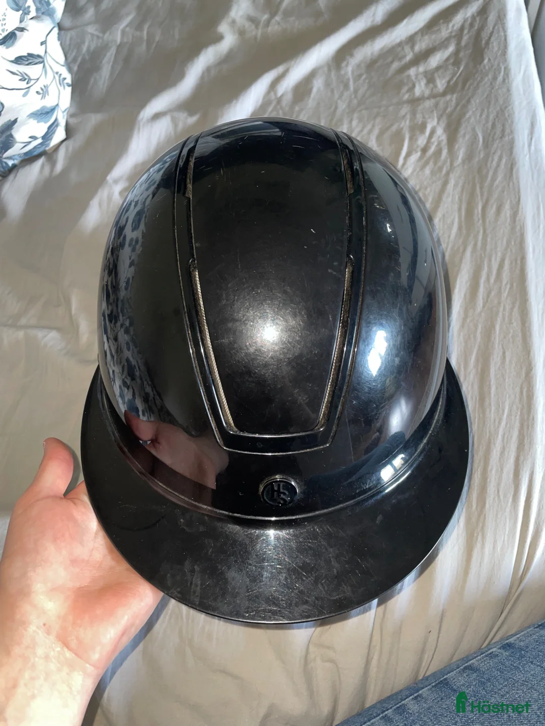 Hjälmar ryttarutrustning till salu: Ridhjälm från HS  - Annons 1