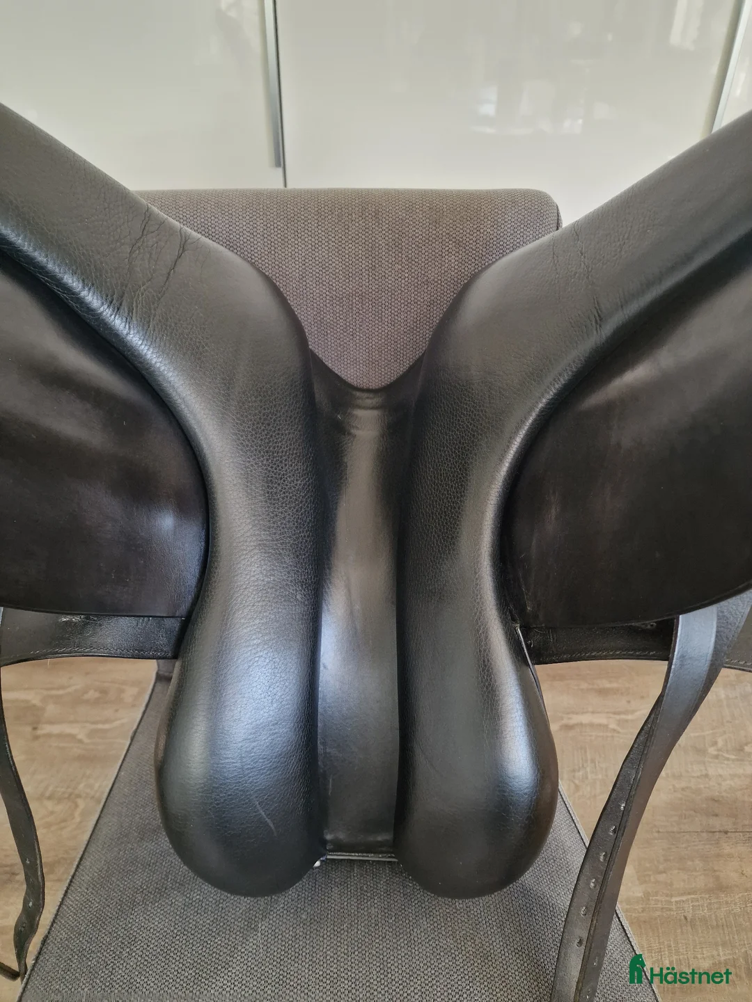 Sadlar hästutrustning till salu: Dressyrsadel Stübben Portos i Lycksele - Annons 4