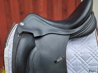 Sadlar hästutrustning till salu: Erreplus Vittoria i Fjärdhundra - Annons 3