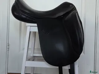 Sadlar hästutrustning Jaguar XKC 17" /M - Annons 1