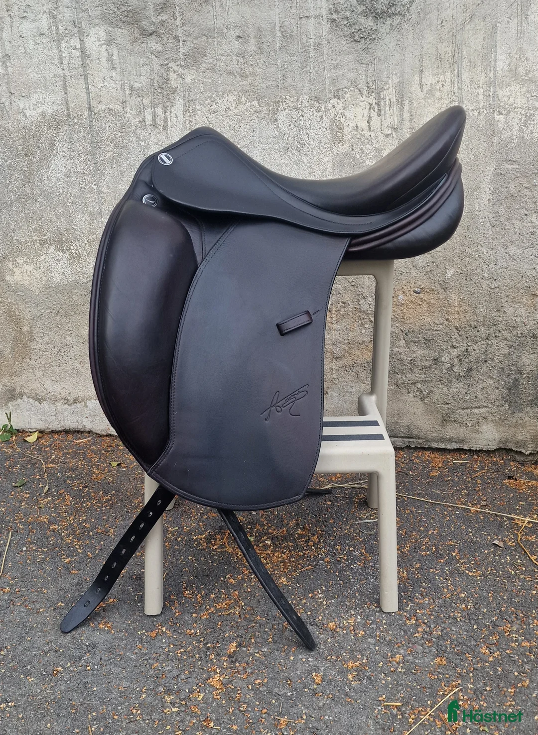 Sadlar hästutrustning till salu: Erreplus Adelinde SL i Matfors - Annons 1