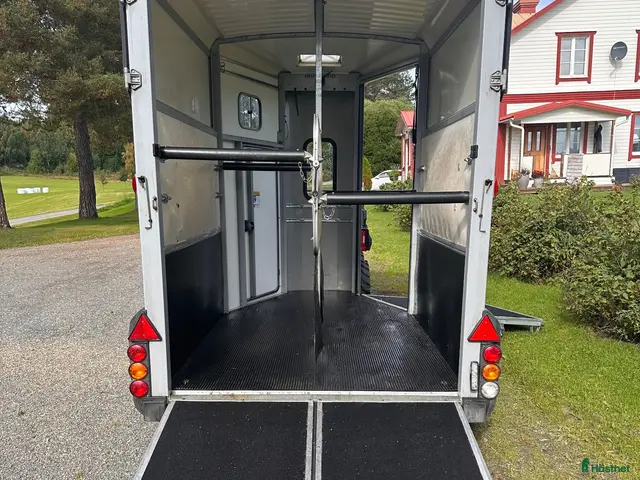 Hästtransporter fordon & transport till salu: Ifor williams - Annons 2