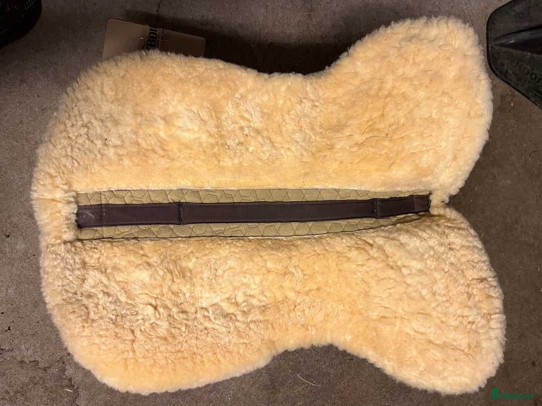 Övrig utrustning övrig utrustning till salu: Mattespad brun M i Almunge - Annons 1