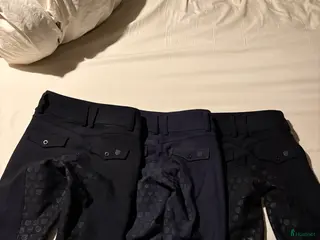 Ridbyxor ryttarutrustning till salu: Nyskick Maya delorez ridbyxor - Annons 9