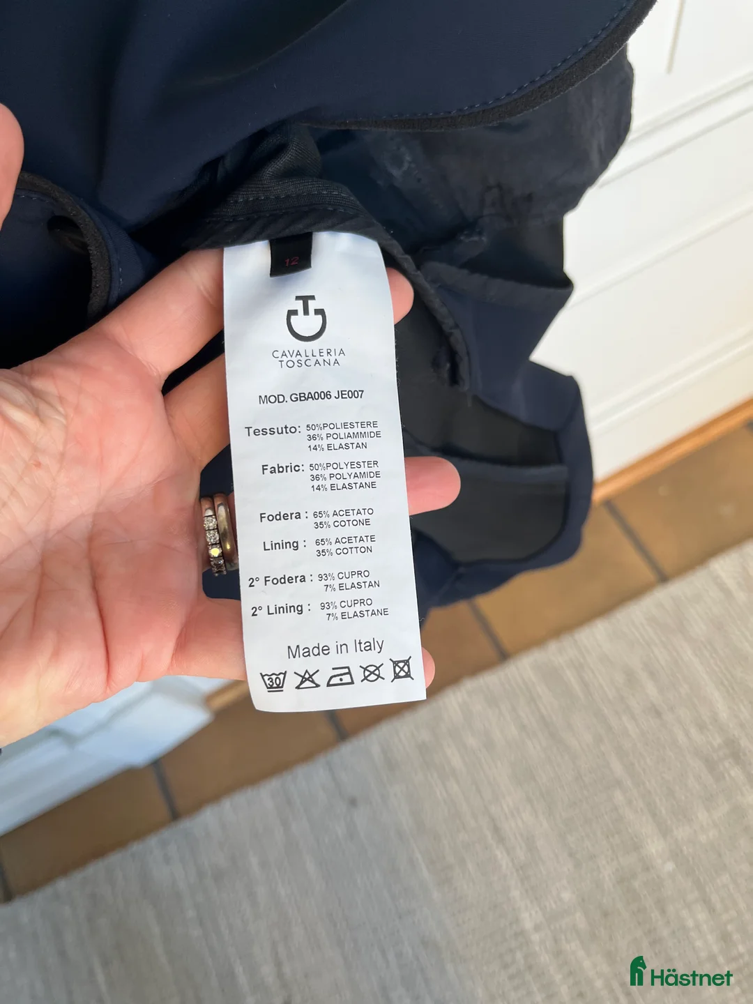 Jackor & Kavajer ryttarutrustning till salu: CT junior tävlingskavaj i Viken - Annons 4