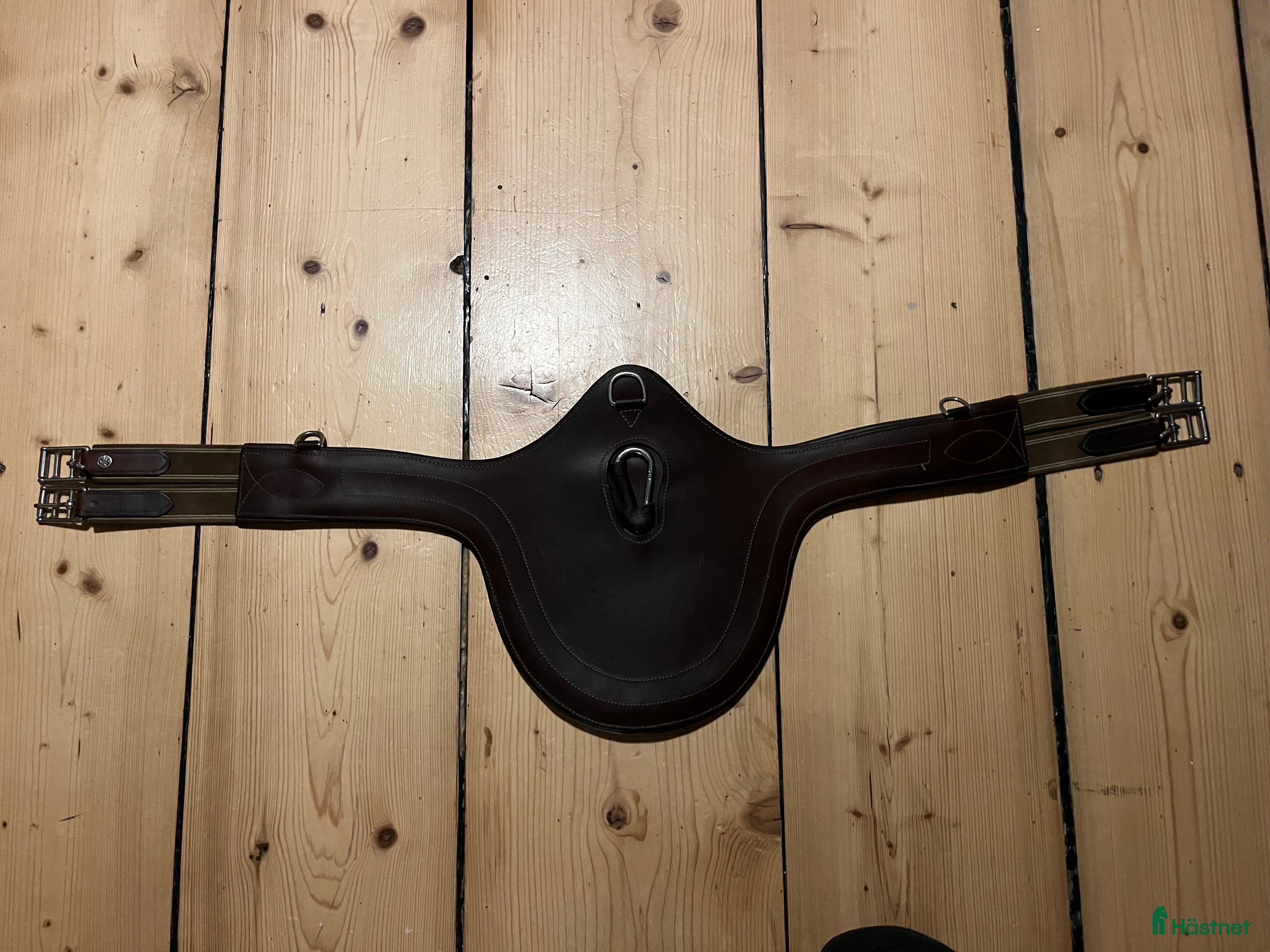 Sadeltillbehör hästutrustning till salu: Claridge House magplatta 115 cm  i Enköping - Annons 22