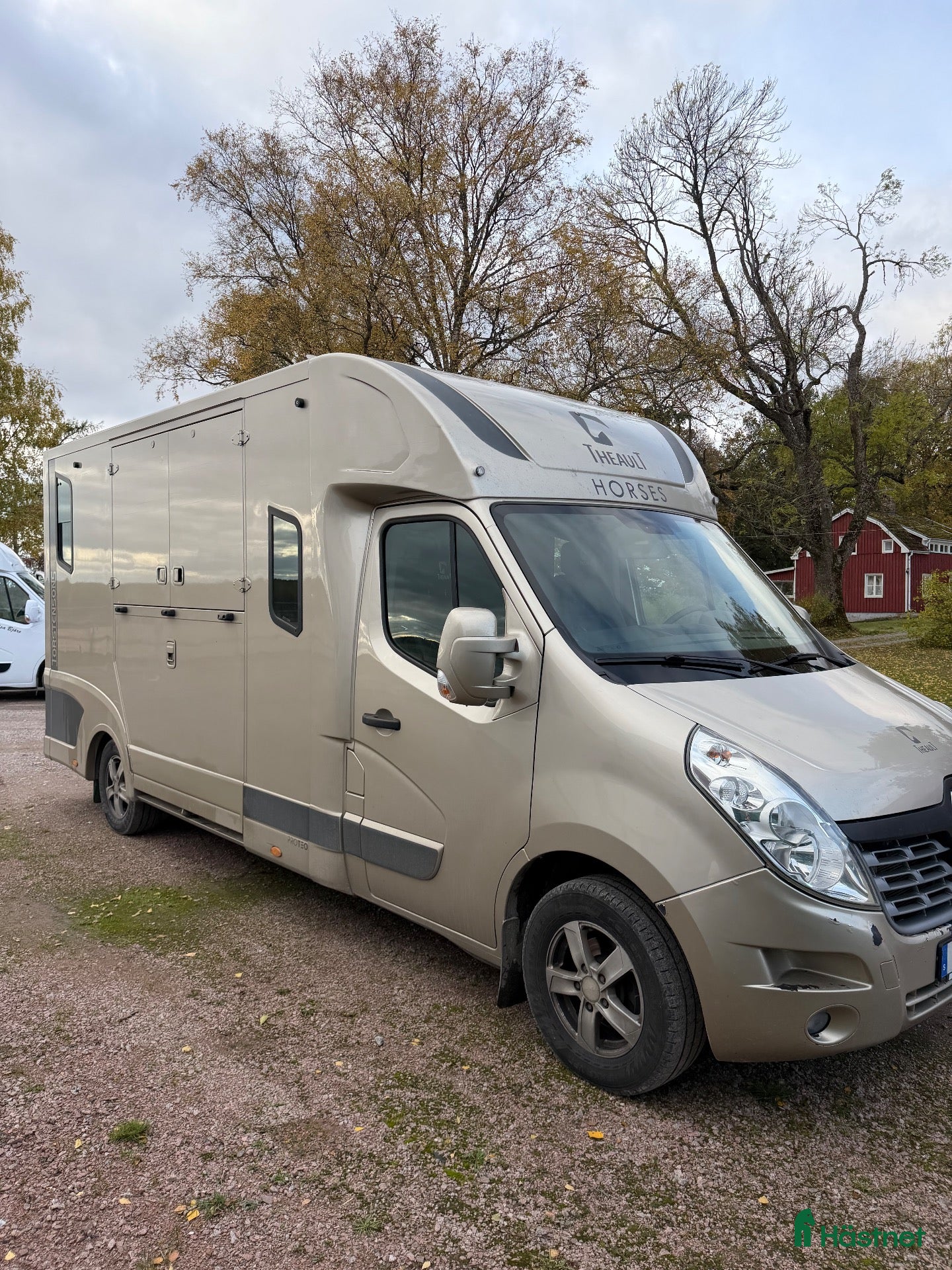 Hästlastbilar  fordon & transport till salu: Theault proteo 5L switch  - Annons 2