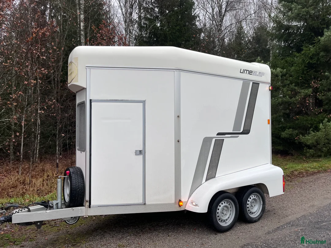 Hästtransporter  fordon & transport till salu: Umesläp BA35 nybesiktigad årsm-09 i Mariefred - Annons 2