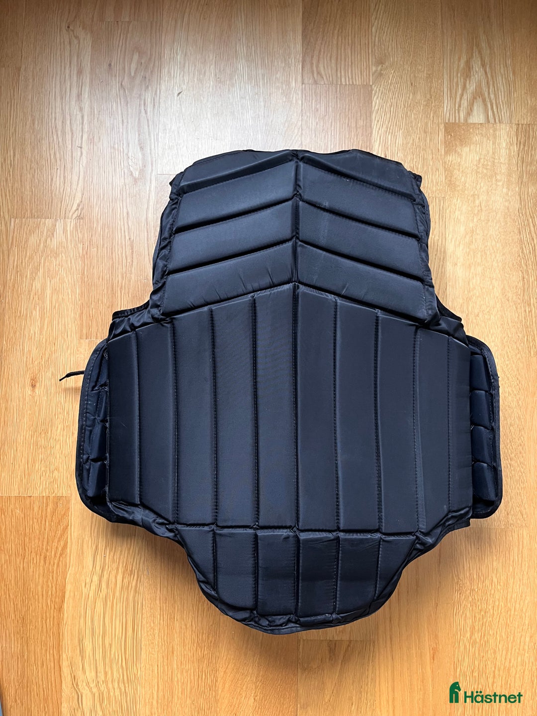 Säkerhetsvästar ryttarutrustning till salu: Säkerhetsväst CRW i Sigtuna - Annons 3