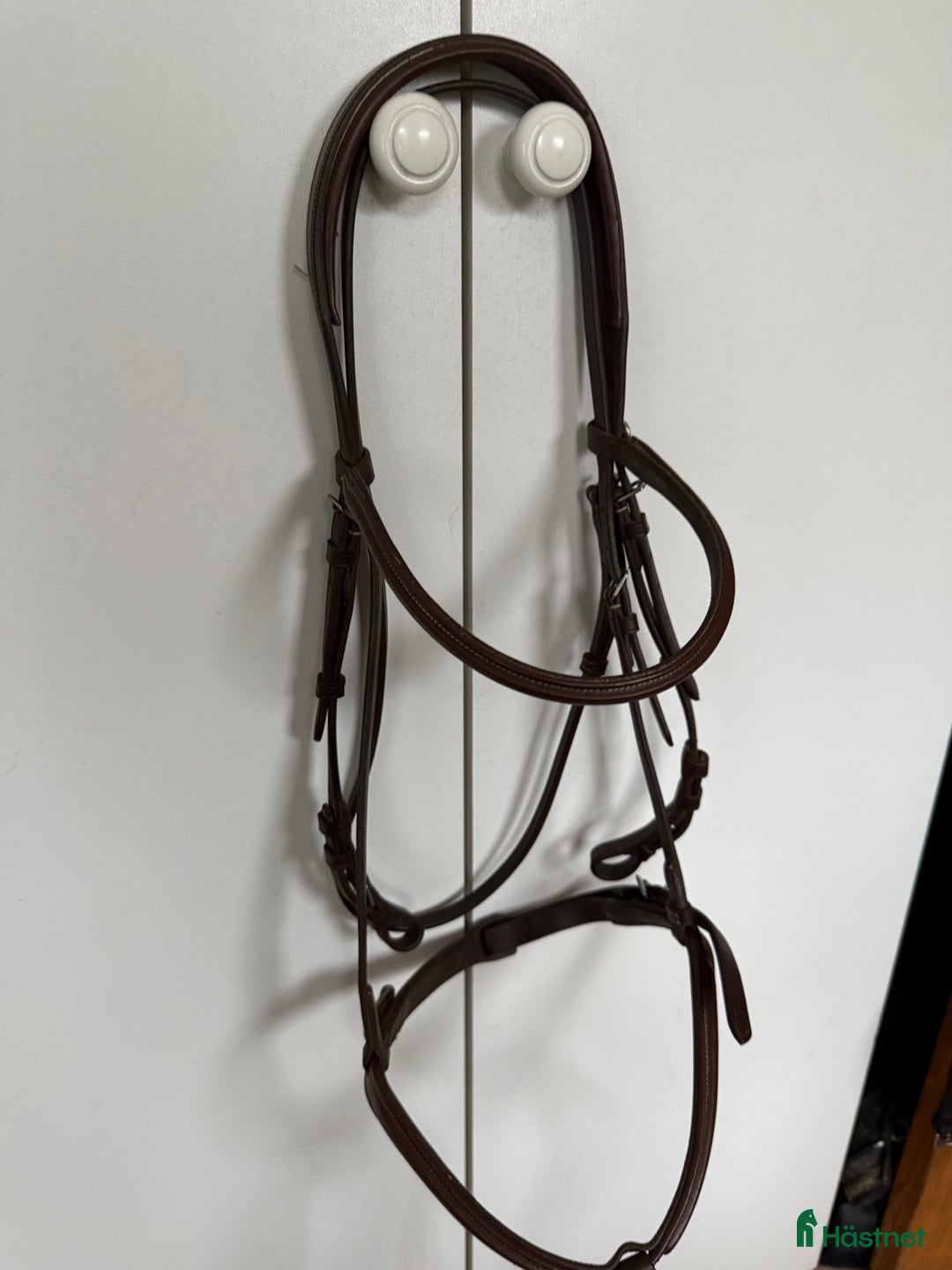 Träns hästutrustning till salu: Oanvänt Horsehead träns i Fjärås - Annons 3