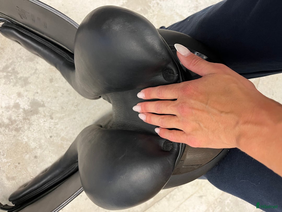 Sadlar hästutrustning till salu: Lippo Azzario Supreme i Ystad - Annons 3