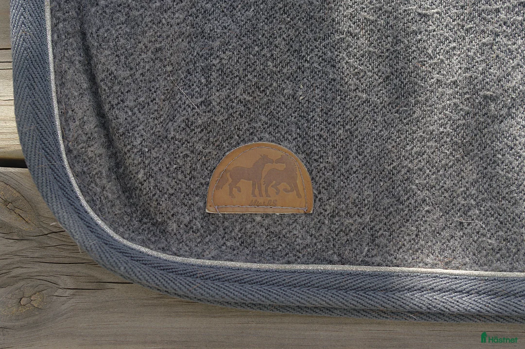 Täcken hästutrustning till salu: Täcken 130-135 cm i Ljungbyholm - Annons 15