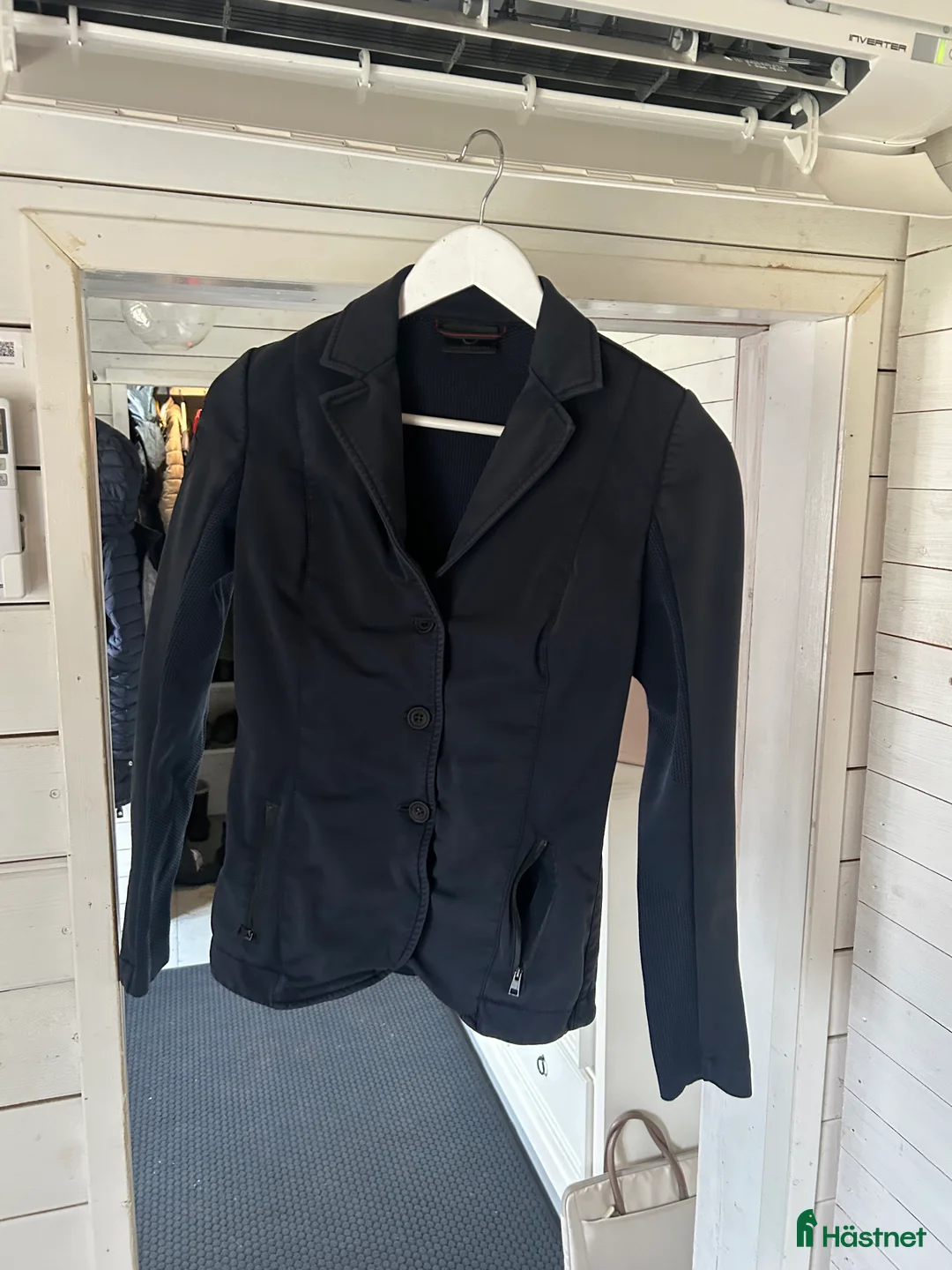 Jackor & Kavajer ryttarutrustning till salu: Cavalleria Toscana Kavaj - Annons 2