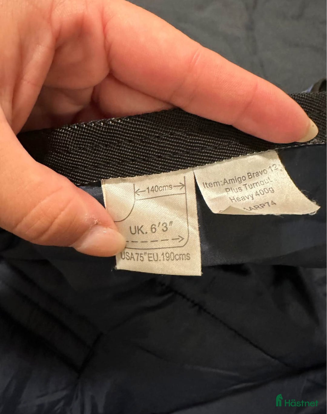 Täcken hästutrustning till salu: Horsewear 400g vintertäcke m hals i Helsingborg - Annons 2