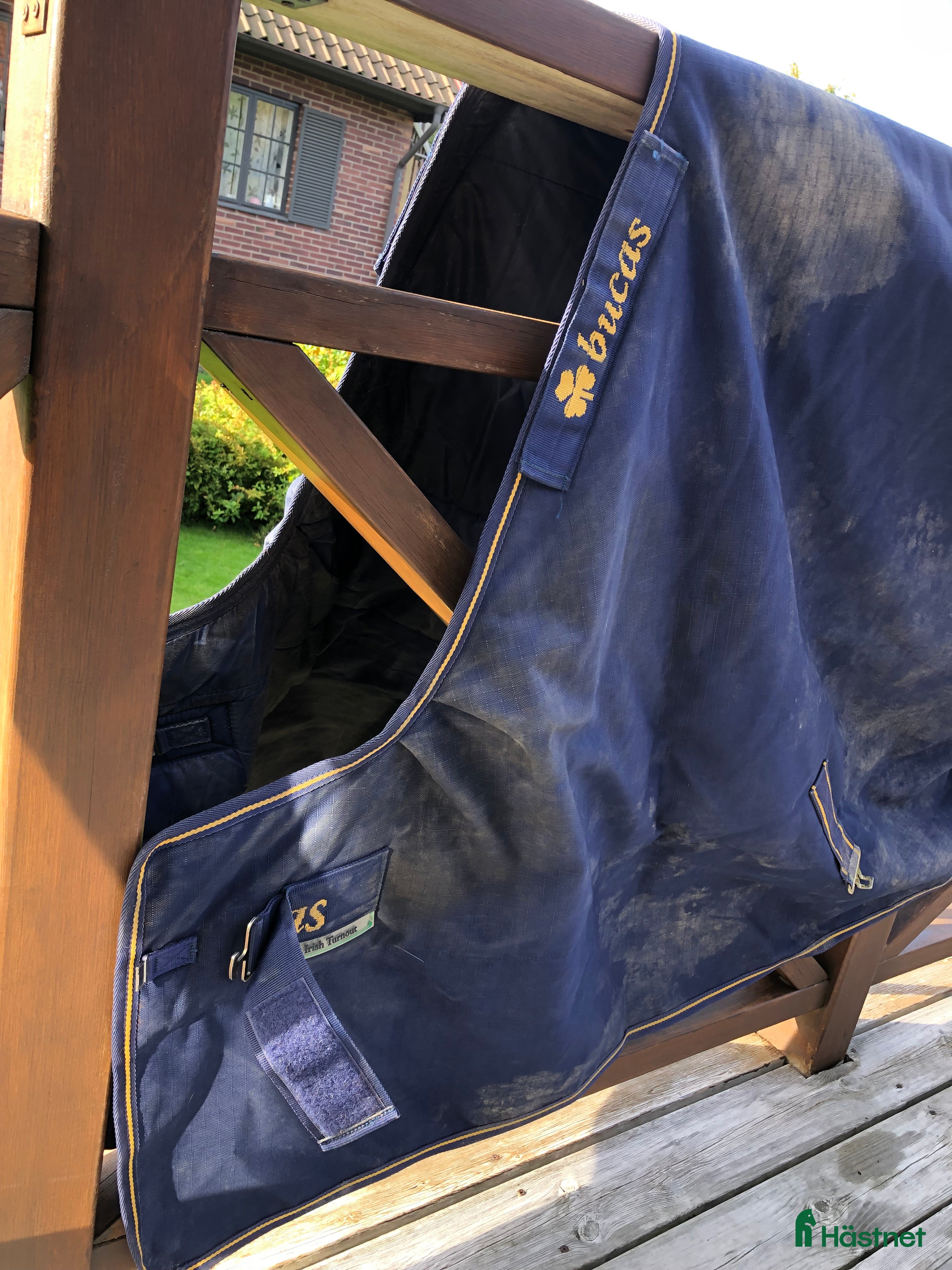 Täcken hästutrustning Täcke 145cm Bucas i Göteborg  - Annons 14