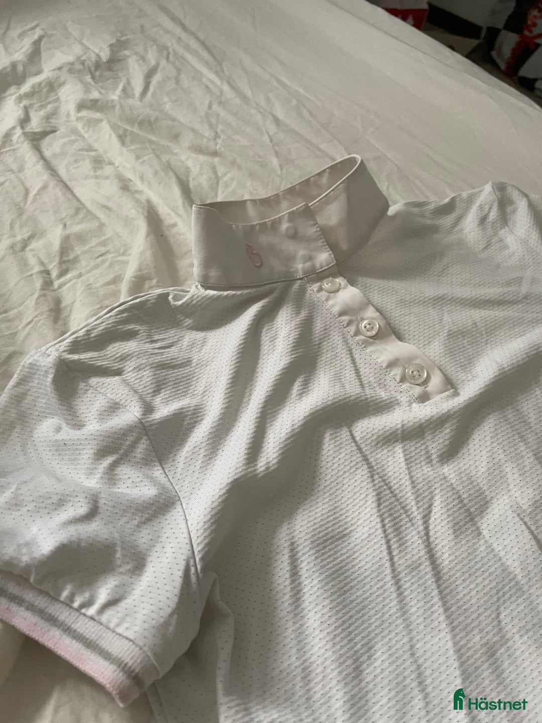 Övrigt Ridkläder ryttarutrustning till salu: Snygg tävlings topp i Ödåkra - Annons 2