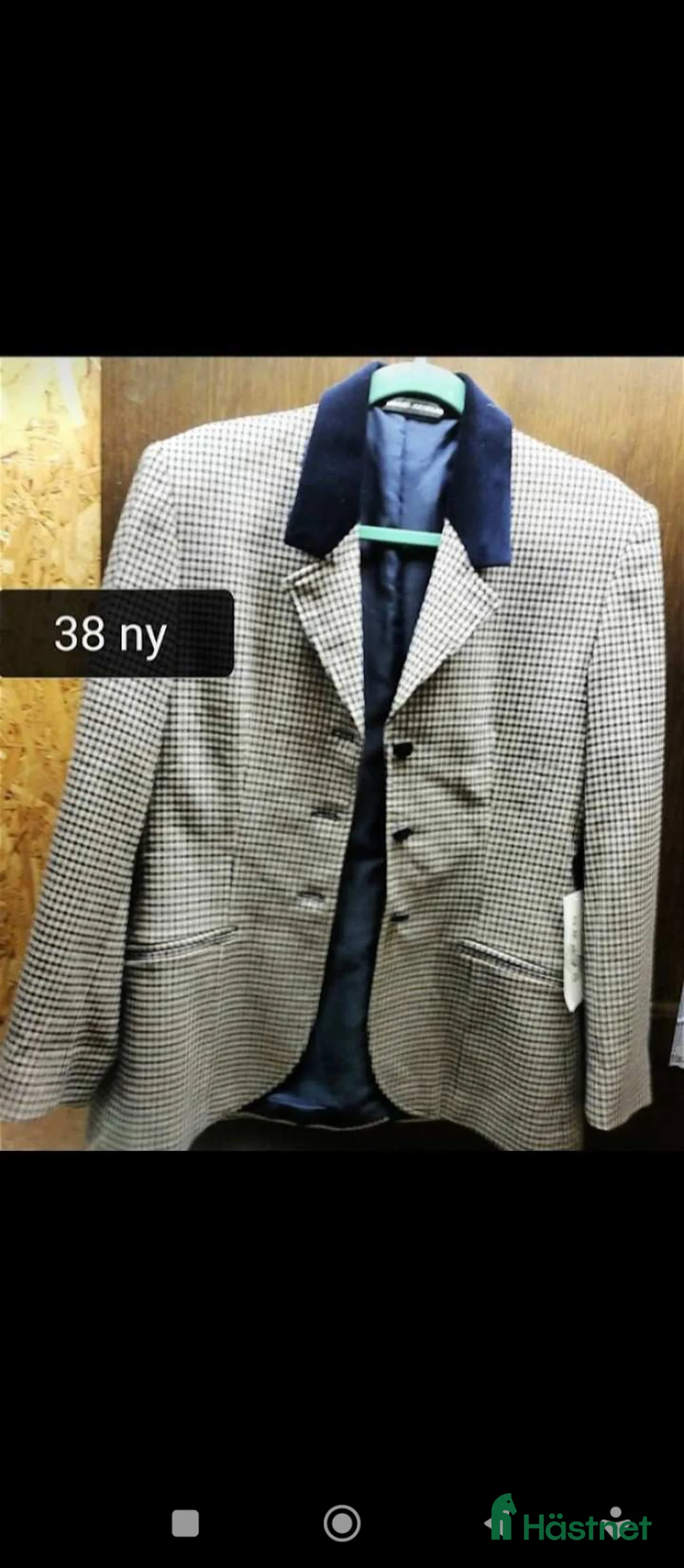 Jackor & Kavajer ryttarutrustning till salu: Nya tävlinskavajer i Ullared - Annons 2