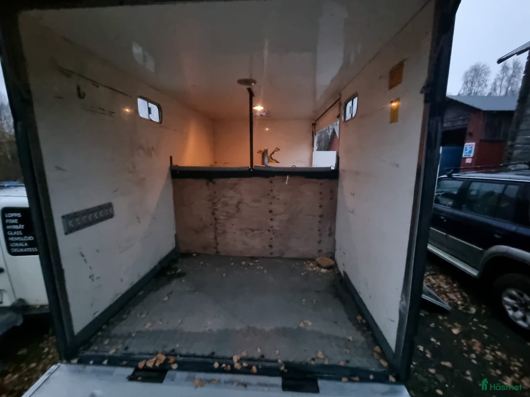 Hästlastbilar  fordon & transport till salu: Hästlastbil/Hästtransporter i Hoting - Annons 3