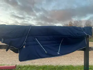 Täcken hästutrustning Rambo Vari-layer 450g i Vallentuna - Annons 2