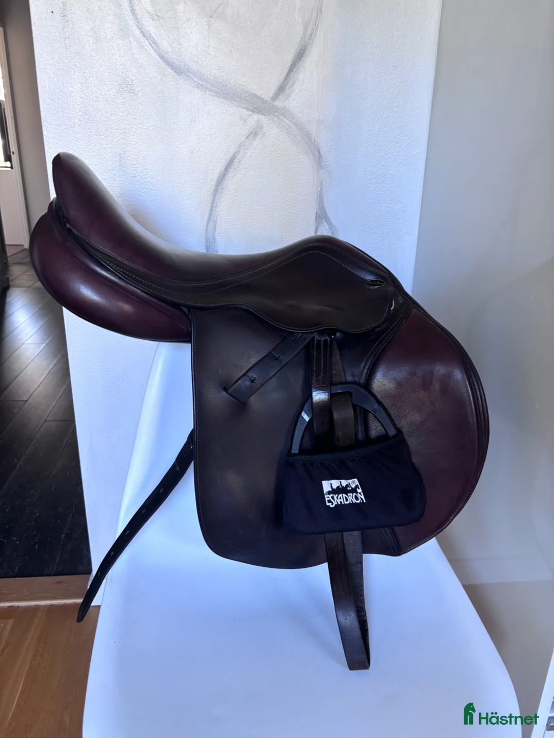 Sadlar hästutrustning till salu: Santa Cruz hoppsadel - Annons 2