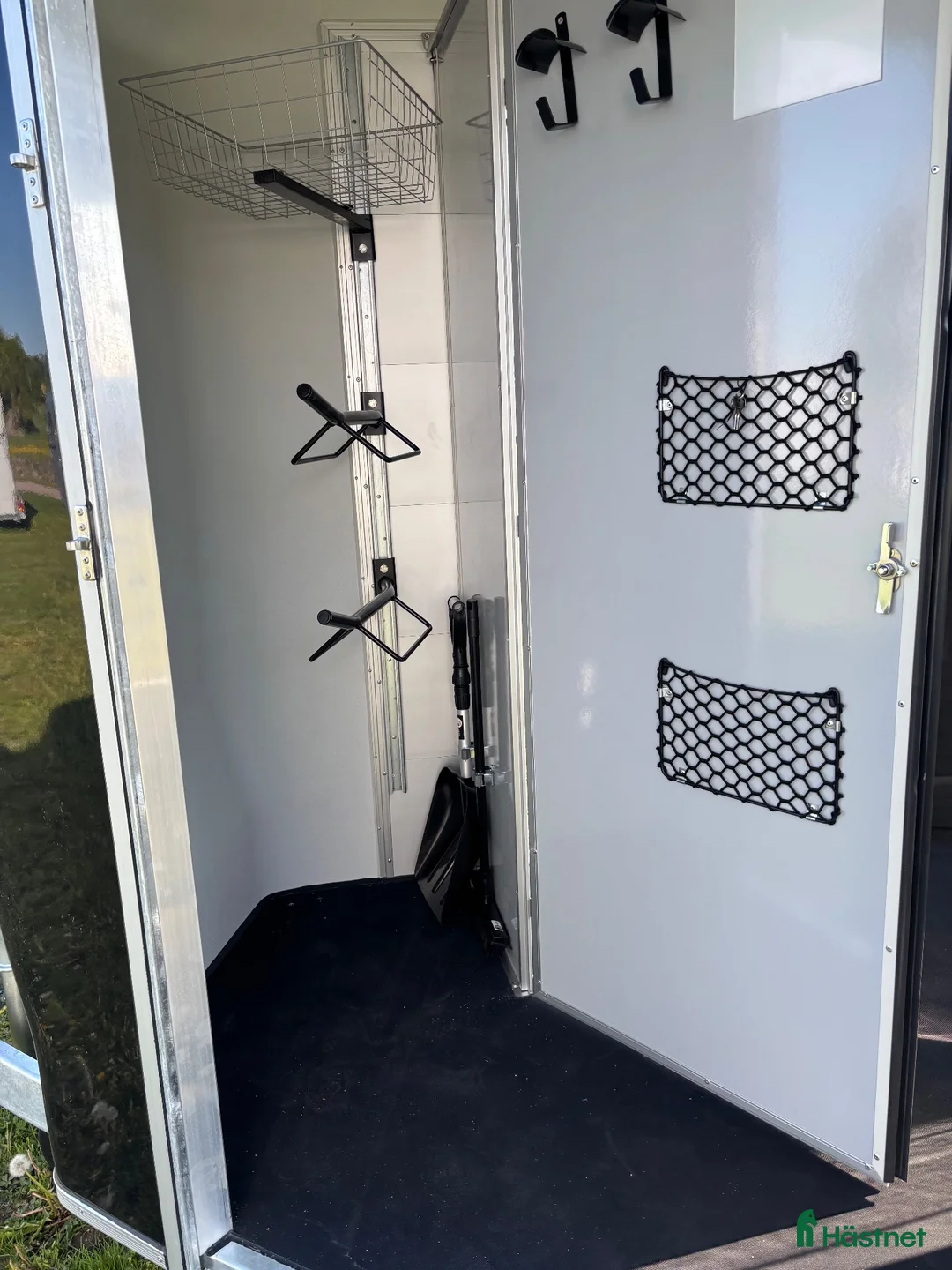 Hästtransporter  fordon & transport till salu: Cheval Touring Xl - Annons 8