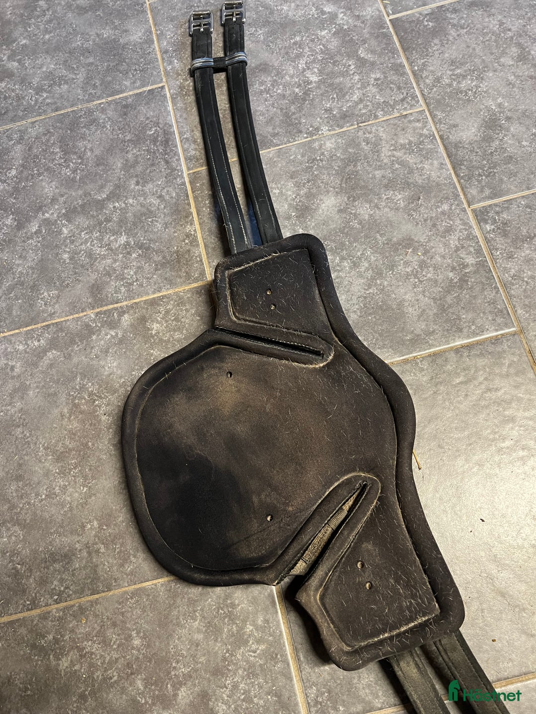 Sadeltillbehör hästutrustning till salu: Stübben hoppgjord 130 cm i Hammarö - Annons 3