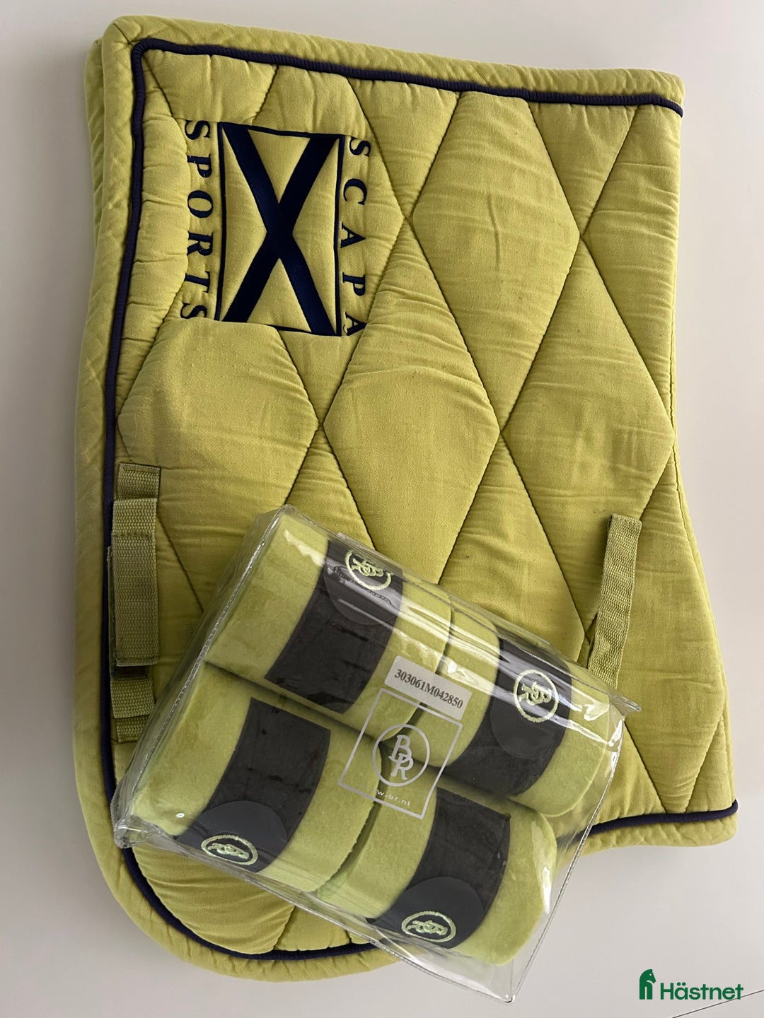 Schabrak & Vojlockar hästutrustning till salu: 4 schabrak + lindor  i Vellinge - Annons 1