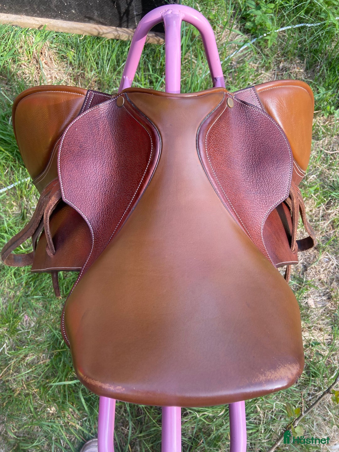 Sadlar hästutrustning till salu: 14” brun fin sadel i Trollhättan - Annons 4
