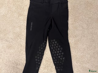 Ridbyxor ryttarutrustning till salu: Svarta Maya Delorez i Söderhamn - Annons 14