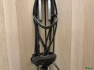 Träns hästutrustning Vackert dressyrträns i Kareby - Annons 2