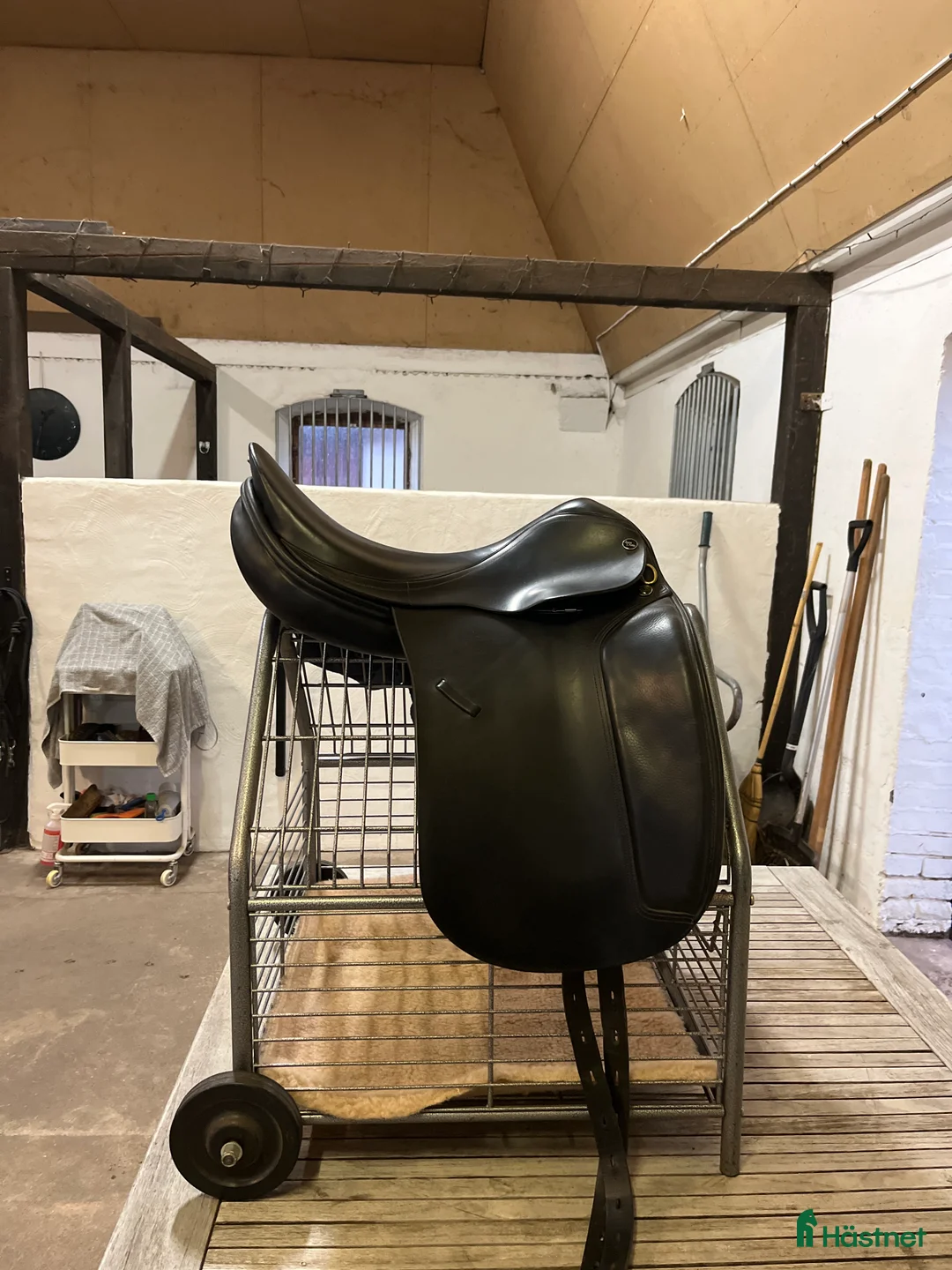 Sadlar hästutrustning till salu: Dressyrsadel Harry Dabbs i Laholm - Annons 7
