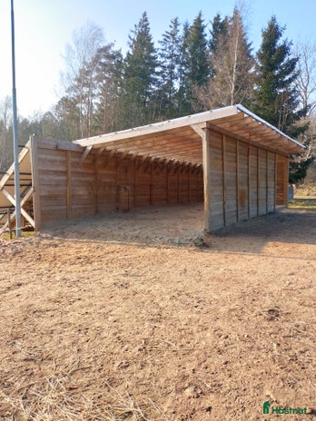 stallplats i Kareby - Annons 13