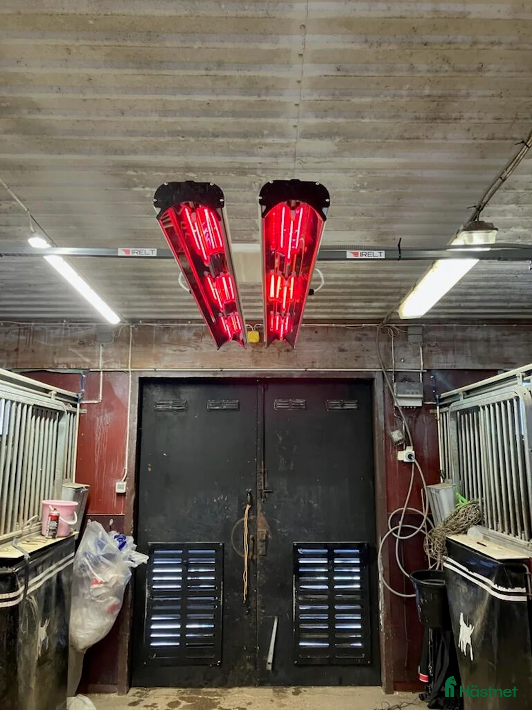 Stallinredning, stängsel & gård övrig utrustning till salu: IRELT A6 HÄST hästsolarium - Annons 1