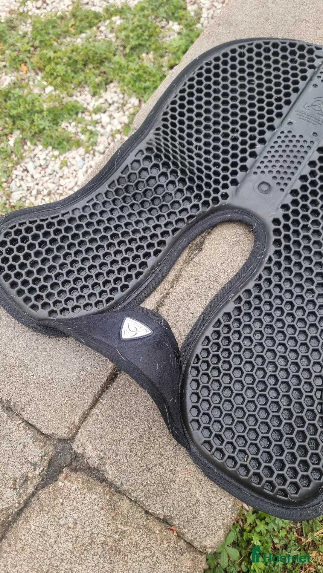 Sadeltillbehör hästutrustning till salu: Acavallo hexa soft gel pad - Annons 1