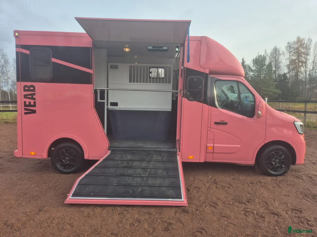 Hästlastbilar  fordon & transport till salu: Renault Master sstuteri Meetingbuss  i Falun - Annons 7
