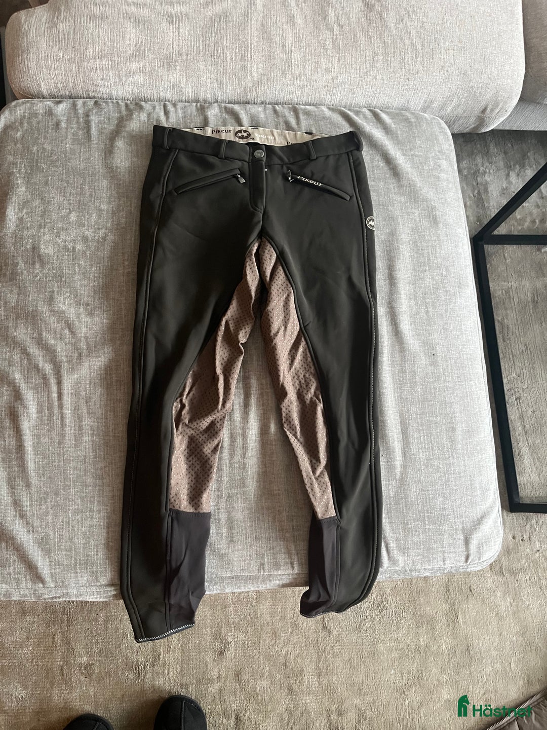 Ridbyxor ryttarutrustning till salu: Pikeur ridbyxor använda ca 3 gånger  i Lidingö - Annons 4