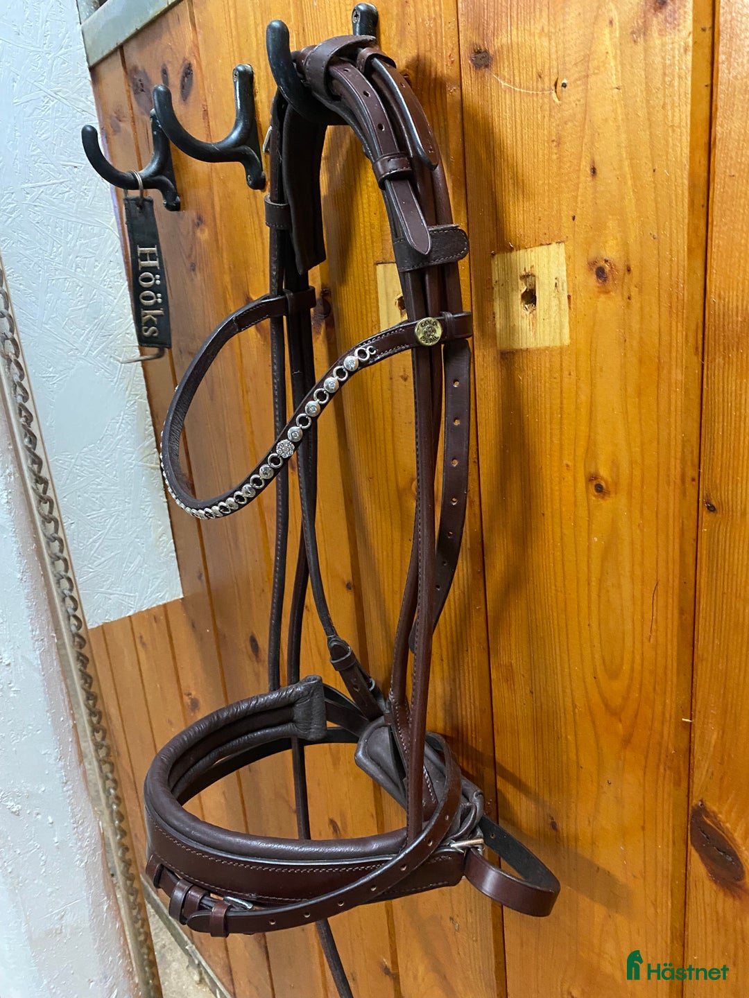 Träns hästutrustning till salu: Brunt rundsytt träns i Linghem - Annons 3