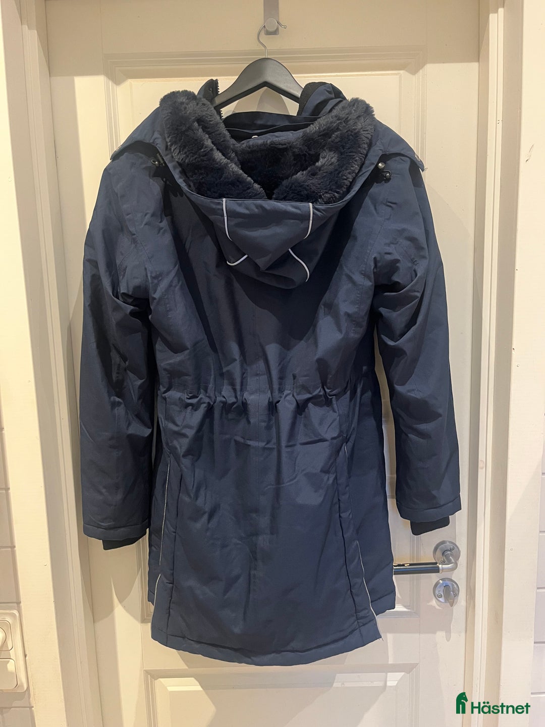 Jackor & Kavajer ryttarutrustning till salu: CRW vinterjacka till stallet i Borensberg - Annons 2