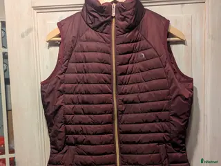 Jackor & Kavajer ryttarutrustning till salu: Väst från equipage i Tierp - Annons 4