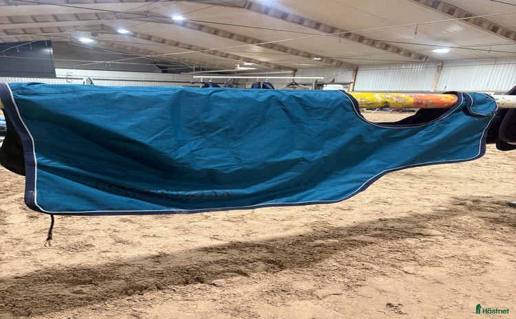 Täcken hästutrustning till salu i Lidköping - Annons 39